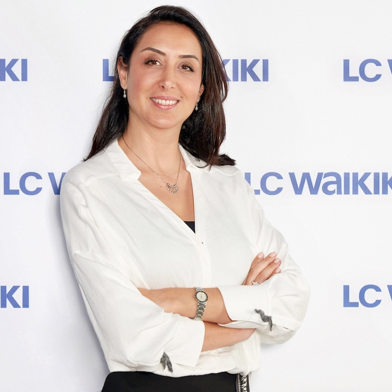 Berna Aky&uuml;z &Ouml;&gbreve;&uuml;t