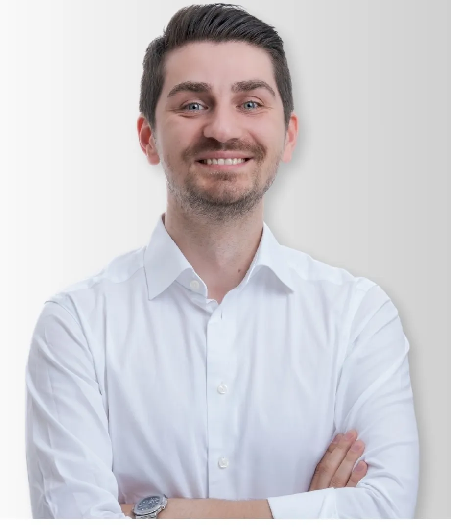 Nezih Sipahioğlu